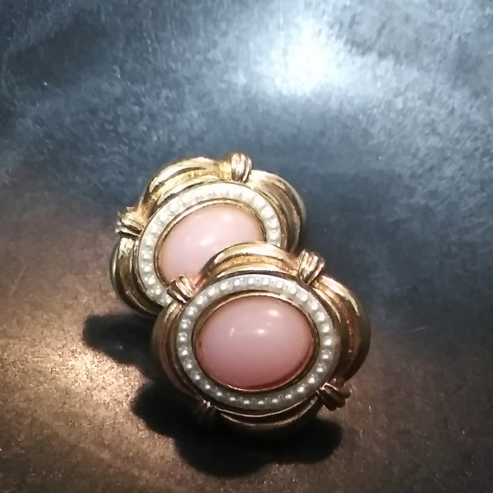 VINTAGE PINK Stone Earrings
